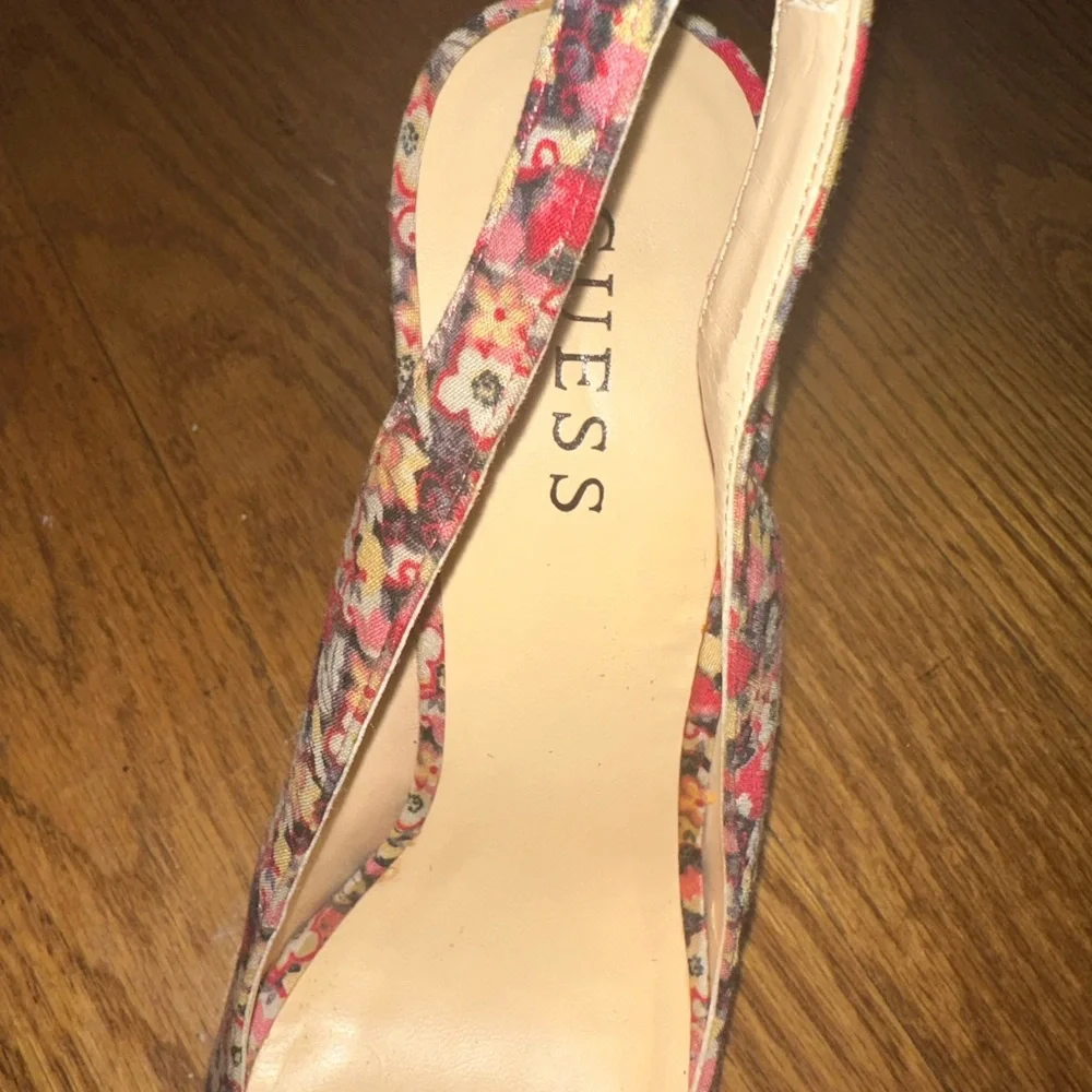 Spring time heels - Picture 4 of 5